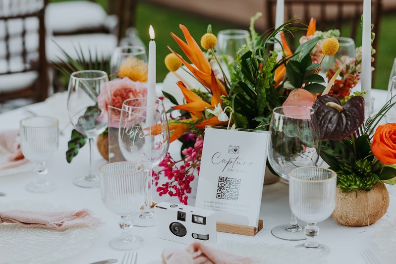 coconuts centerpiece