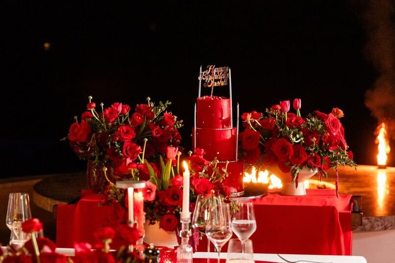 red centerpiece