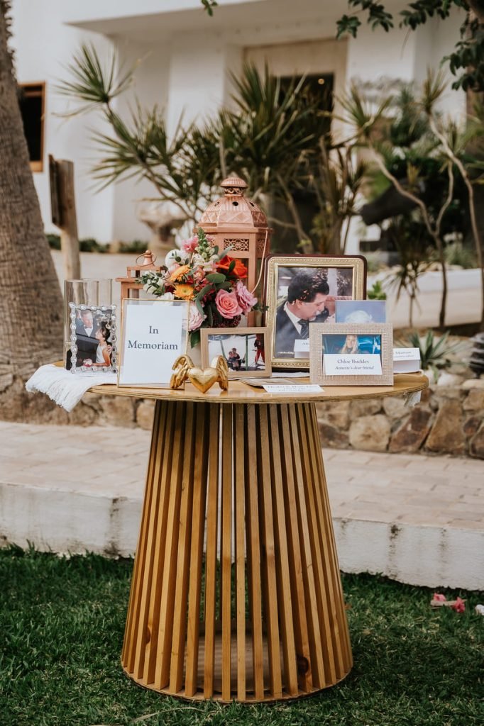 memorial oak table